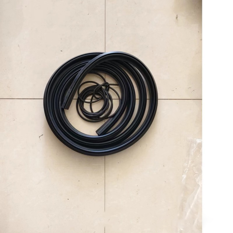Bobcat S160 S300 front door glass seal 6665568 pressure strip 6554149 door seal 7011039