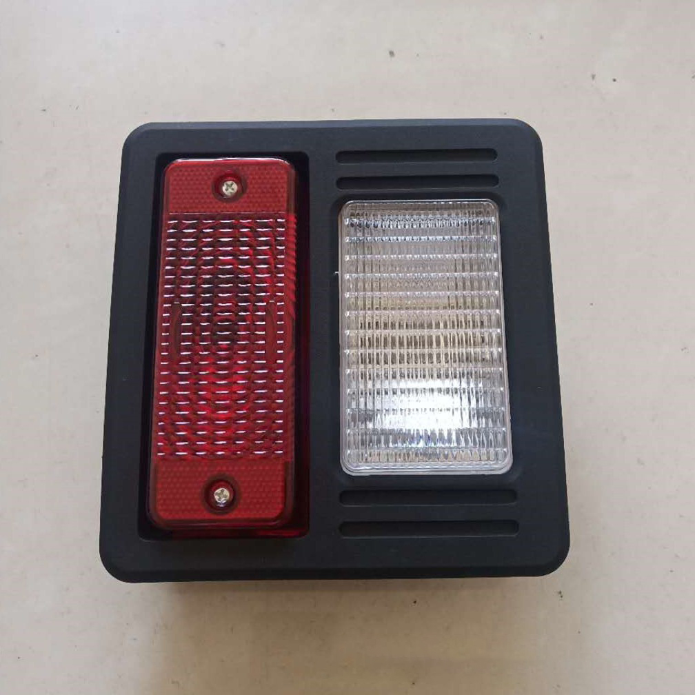 Bobcat S130 S160 S300 S550 Skid Steer Loader Rear Tail Light Rear Light Brake Light 6670284