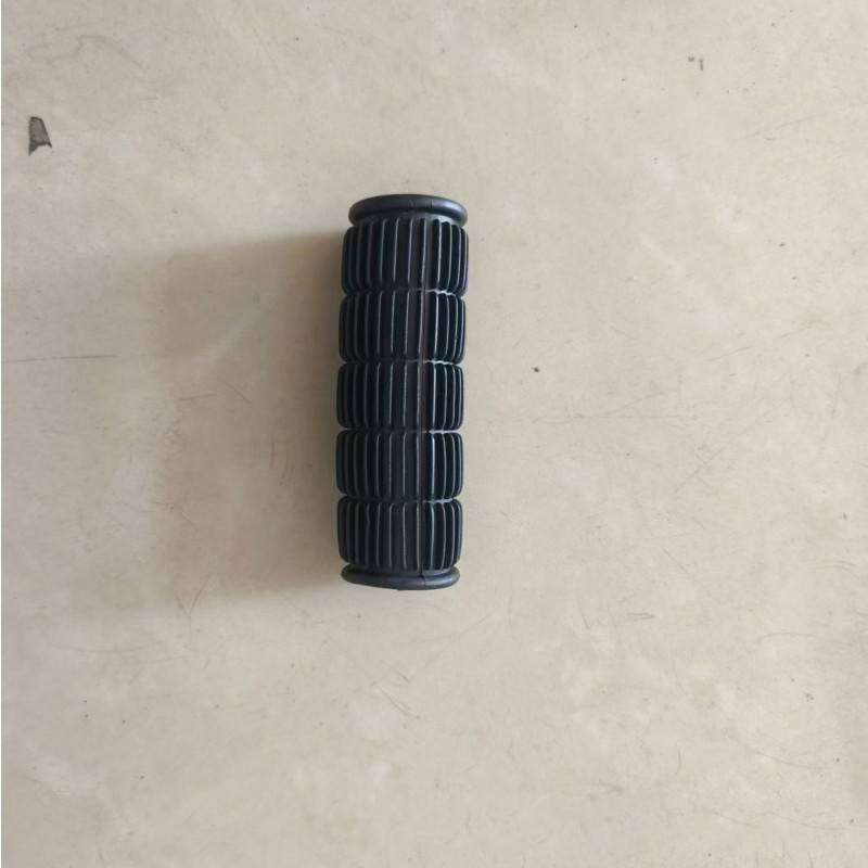 S16 S18 Rubber Handle 6513963 Bobcat Slip S70 463 743 742 741 730 722