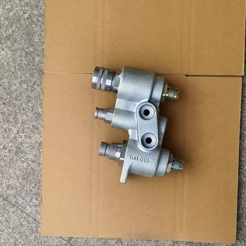 Bobcat S160 S185 S220 Hydraulic Flat Quick Connector Block 7246783